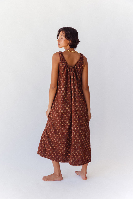 Sundress Midi Almond — waist and skirt close-up detail, gathered pleating at waist, flowing almond cotton fabric with hand block print pattern, artisan made Jaipur India | Daughters of India